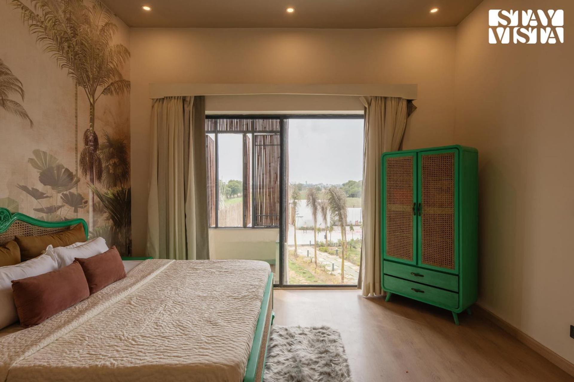 Stayvista'S The Sweet Life - Farm-View, Pet-Friendly Villa With Outdoor Pool, Terrace & Fireplace Sohna Exterior photo